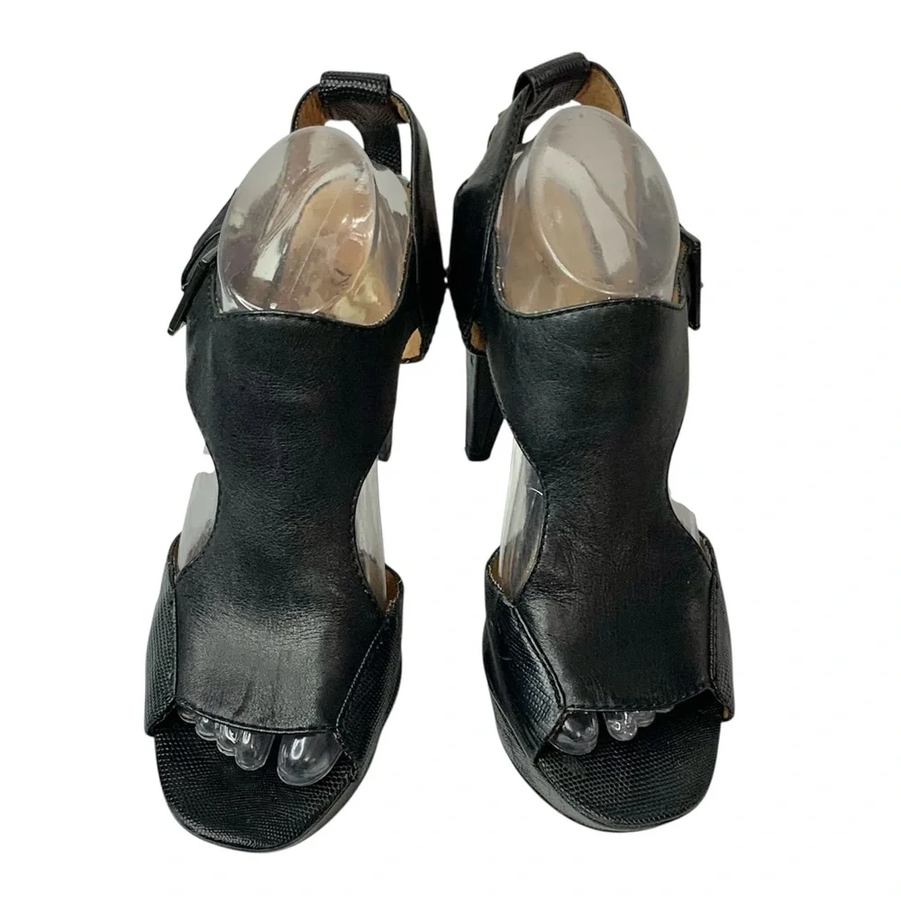 No 704 b. Vanya - Vintage Peep Toe Sling Back Sandals Sz 41